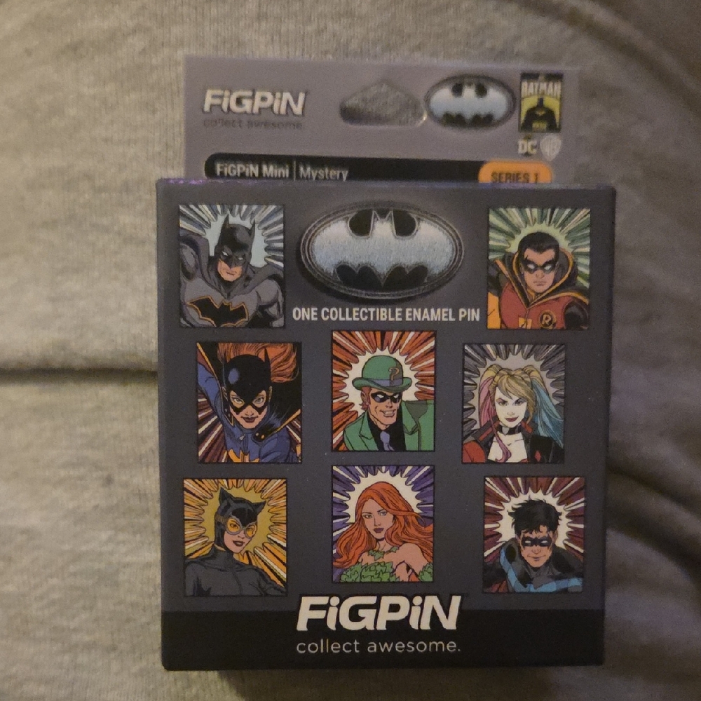 FiGPiN Batman Enamel Pin